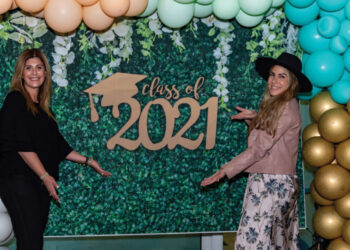 מסיבת PROM לבוגרי תיכון ישראלים