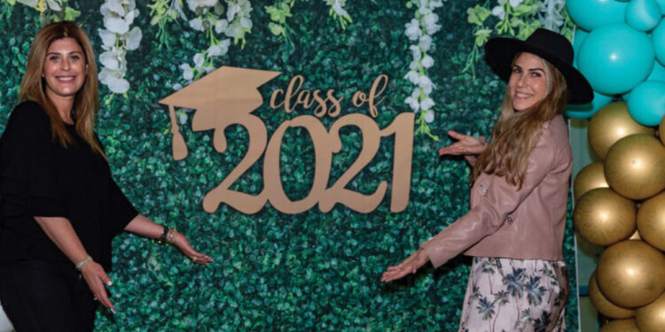 מסיבת PROM לבוגרי תיכון ישראלים