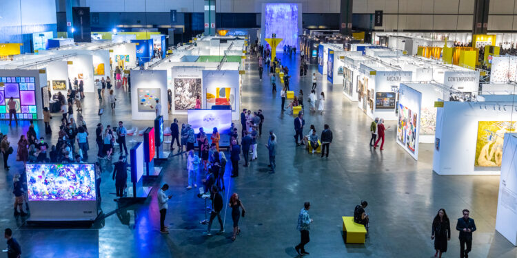 תמונות בתערוכה