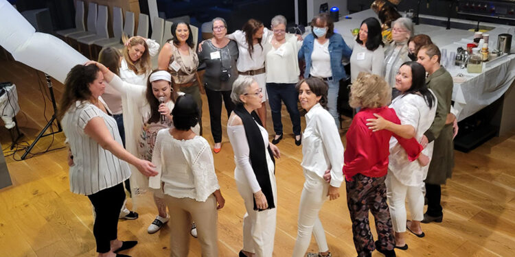 Pink ladies פינק ליידיס