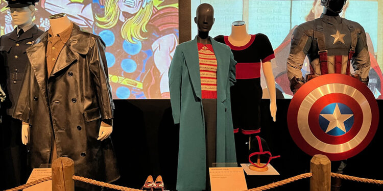 תלבושות שהופיעו בסרטים הוליוודים
על תקופת מלחמת העולם השניה סודות מלחמת העולם השניה