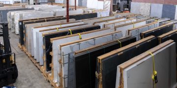 אימפריית השיש והפורצלן