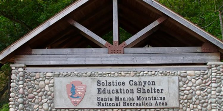 טיול אל שמורת טבע במאליבו סולסטייס קניון