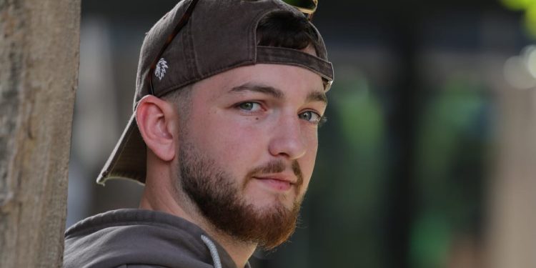 בר קופרשטיין לא נשבר